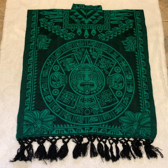 Latin American Aztec Poncho Unisex One Size Fits All Green NWOT - Picture 4 of 8